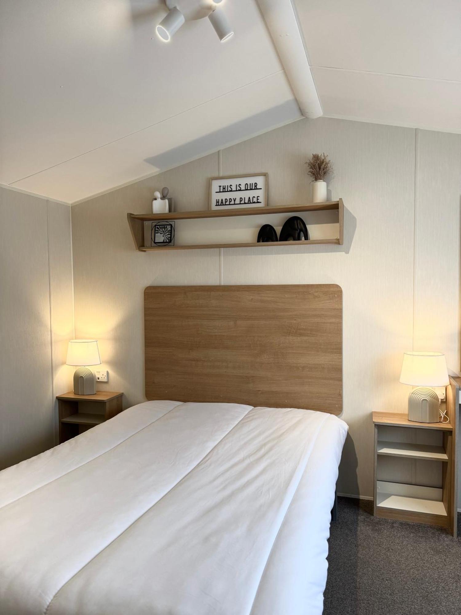 Oaken Caravan - Golden Sands Away Resorts Kinmel Bay Екстериор снимка